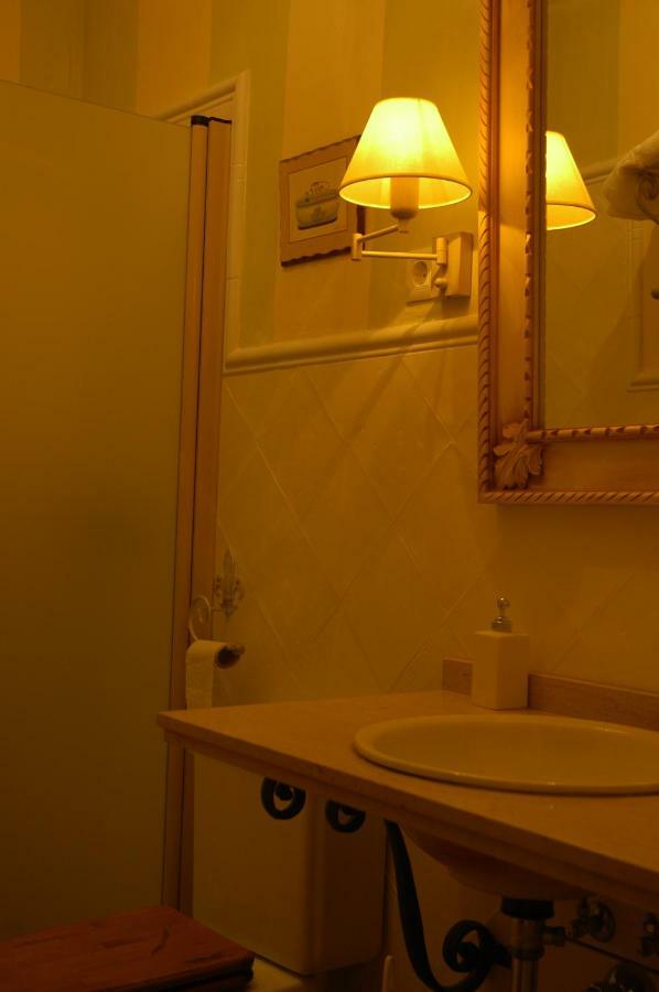 Molino La Boticaria Hotell Marchena  Exteriör bild