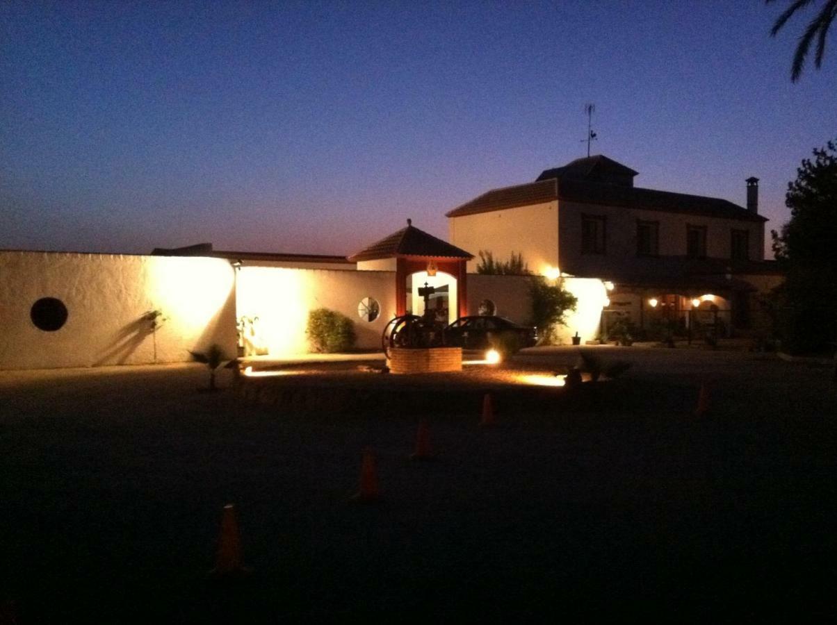Molino La Boticaria Hotell Marchena  Exteriör bild
